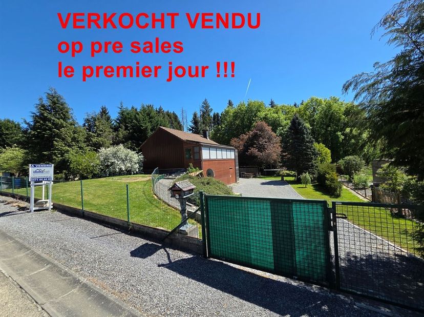 IMMOHALI VERKOCHT Rustig gelegen vakantiewoning 2+1 slp. Fraaie onderhoudsvriendelijke &amp; omheinde tuin met stevig hek.  Residentieel gelegen in rustig