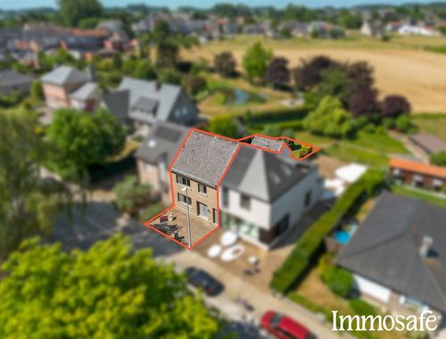                                         Maison à vendre à Sint-Lievens-Houtem, € 249.000
