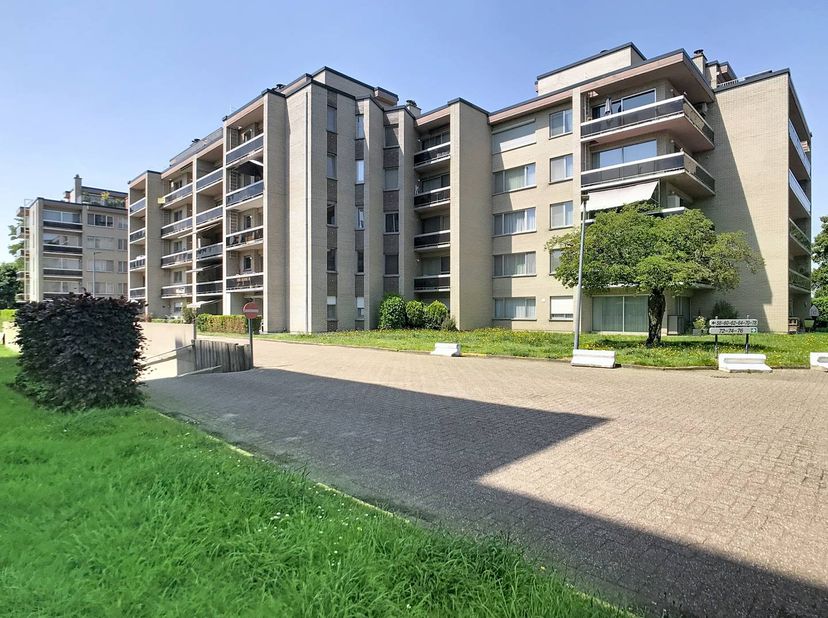 Vous recherchez un appartement spacieux dans le centre de Beveren ? Pour votre propre maison ou comme investissement à louer ? Alors lisez la suite ra