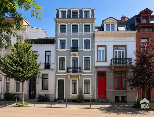                                         Handelszaak te koop in Sint-Gillis, € 1.200.000
