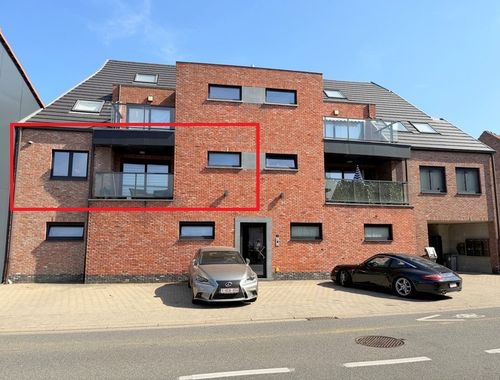                                         Appartement à louer à Sint-Gillis-Waas, € 760
