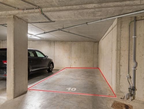                                         Garage te koop in Antwerpen, € 24.500
