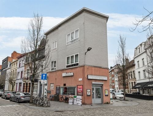                                         Appartementsgebouw te koop in Antwerpen, € 595.000
