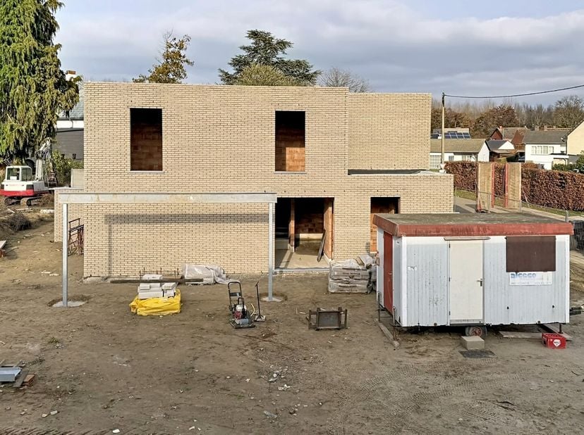 Heeft u interesse? Bekijk deze woning op onze website http://www.domovastgoed.be of contacteer ons op het nummer 011/96.49.96<br />
Nieuwbouwproject R