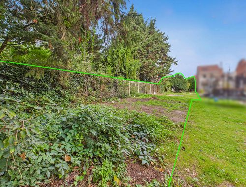                                         Bouwgrond te koop in Tournai, € 90.000
