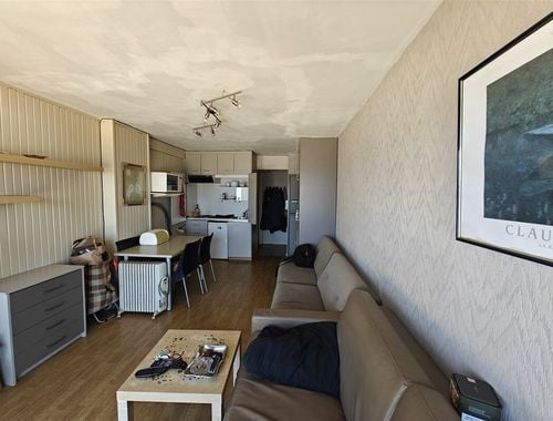                                         Studio avec coin lit à vendre à Middelkerke, € 140.000
