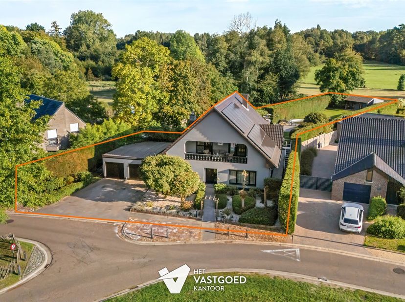 Maison à vendre à Berg 106,
                    2490 Balen