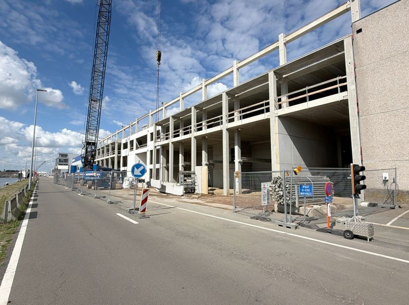 Bien professionnel à louer à Houtdok-Noordkaai 6 boîte v1L,
                    2030 Antwerpen