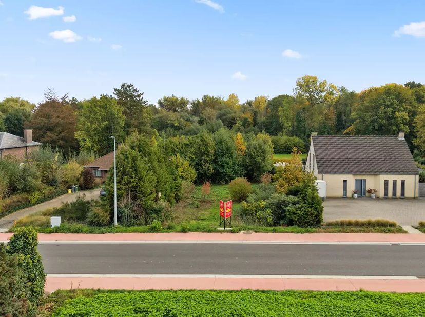 Grond te koop in Korbeek-Losestraat 92,
                    3360 Bierbeek
