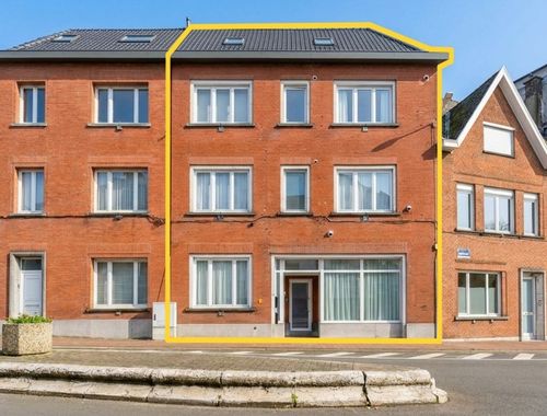                                         Appartementsgebouw te koop in Zottegem, € 349.000

