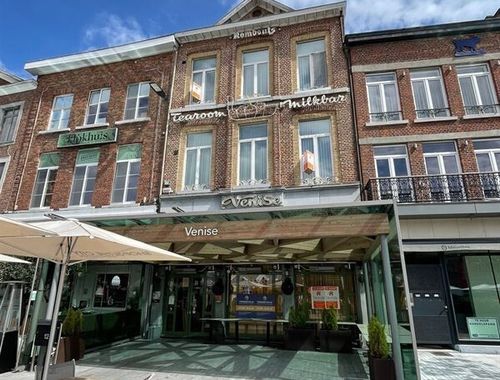                                         Appartementsgebouw te koop in Sint-Truiden, € 699.000
