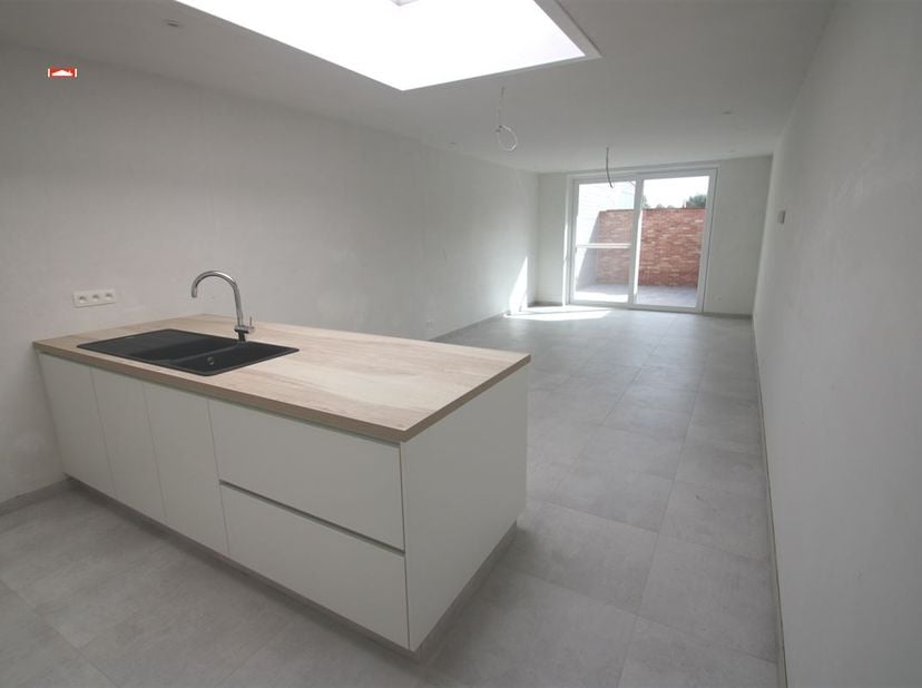 Maison à louer à Bruggestraat 421,
                    8930 Menen