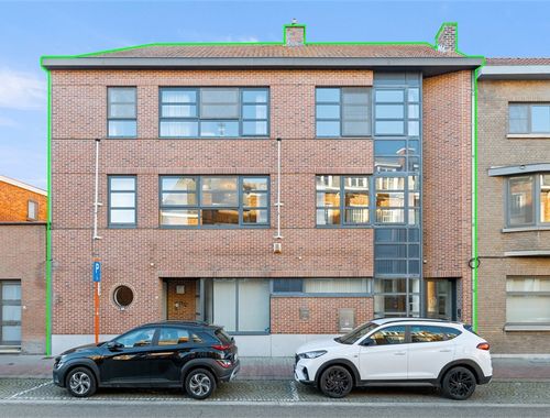                                         Maison à vendre à Sint-Truiden, € 329.000
