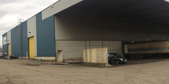 Bien professionnel à louer à Oosterring 16, 3600 Genk