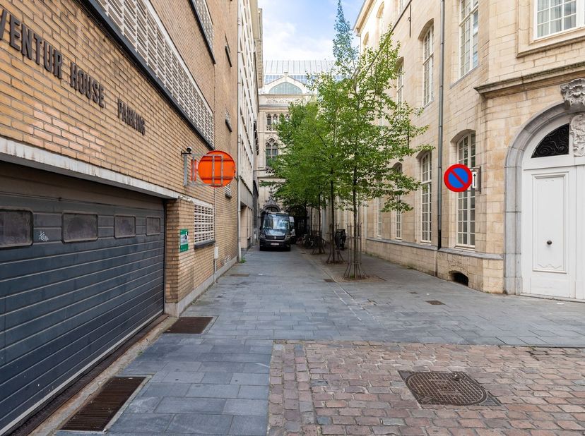Appartement te koop in Korte Klarenstraat 4 bus 202,
                    2000 Antwerpen