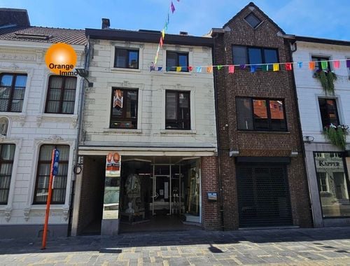                                         Eengezinswoning te koop in Maaseik, € 349.000
