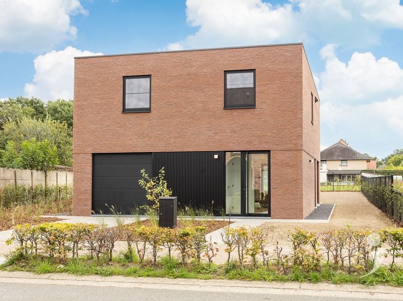 Huis te koop in Zuidlaan 5,
                    3128 Baal