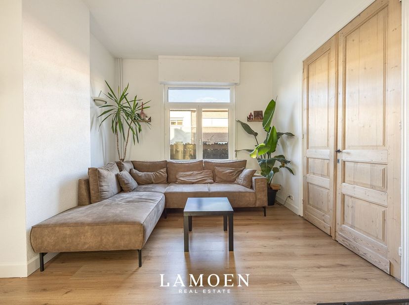 Huis te koop in Van Arteveldenstraat 90,
                    2850 Boom