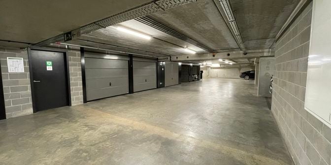 Garage te koop in Vrijdagmarkt 61, 9000 Gent