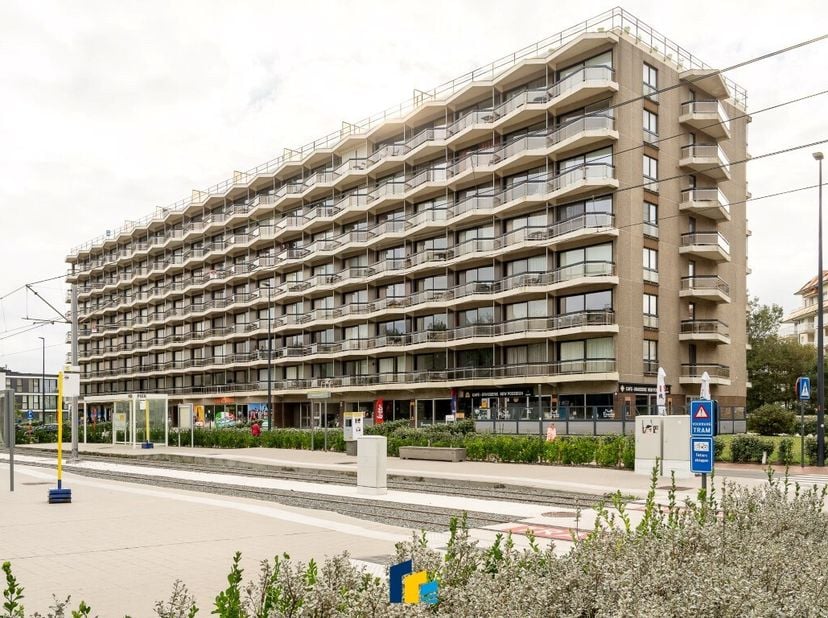 Découvrez ce charmant studio à la Résidence Poséidon, situé au premier étage d'un immeuble bien entretenu.<br />
Le studio se compose d'un hall d'entr