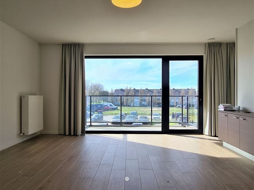 RUPELMONDE - Ben jij een zelfstandige 65- plusser die privacy, comfort, veiligheid en gezelligheid zoekt?<br />
<br />
Dan is residentie Mercator mi