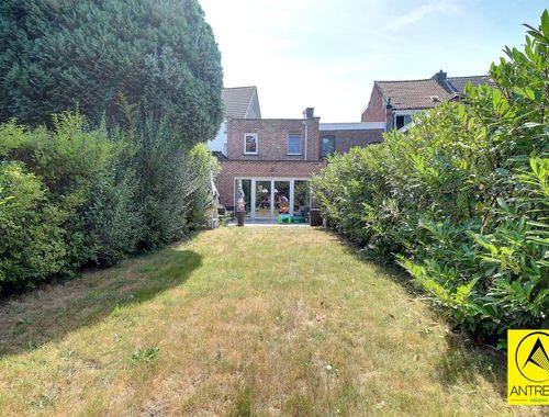                                         Woning te koop in Mortsel, € 349.000
