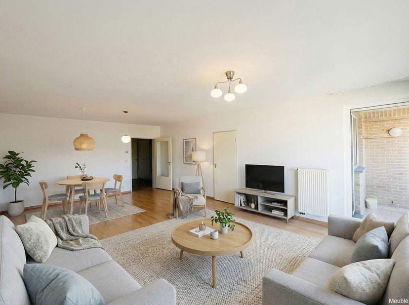 Appartement te koop in Rue d'Attique 3 bus 12,
                    1200 Sint-Lambrechts-Woluwe