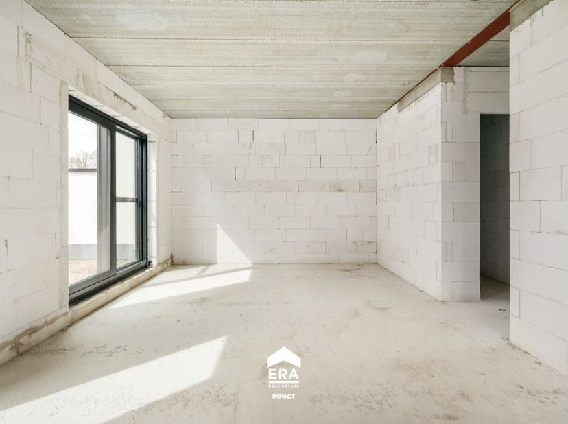 [[ DIT PAND NEEMT DEEL AAN DE ERA OPEN HUIZEN DAG OP 13/6 VAN 14:30 TOT 15:30 ]] Deze moderne halfopen nieuwbouwwoningen worden gerealiseerd in Bree,