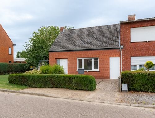                                         Maison à vendre à Geel, € 135.000
