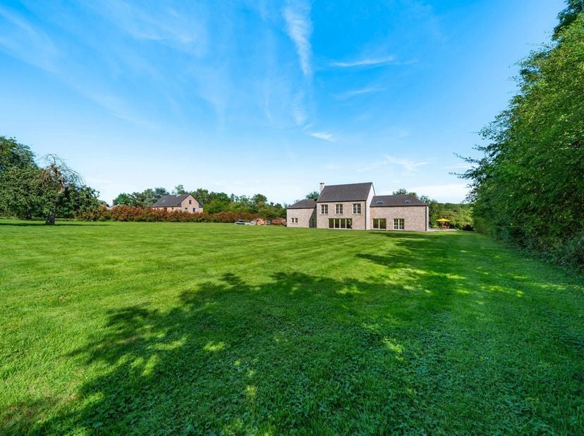 Maison à vendre à Rue sur les Monts 1A et 1B,
                    4210 Burdinne