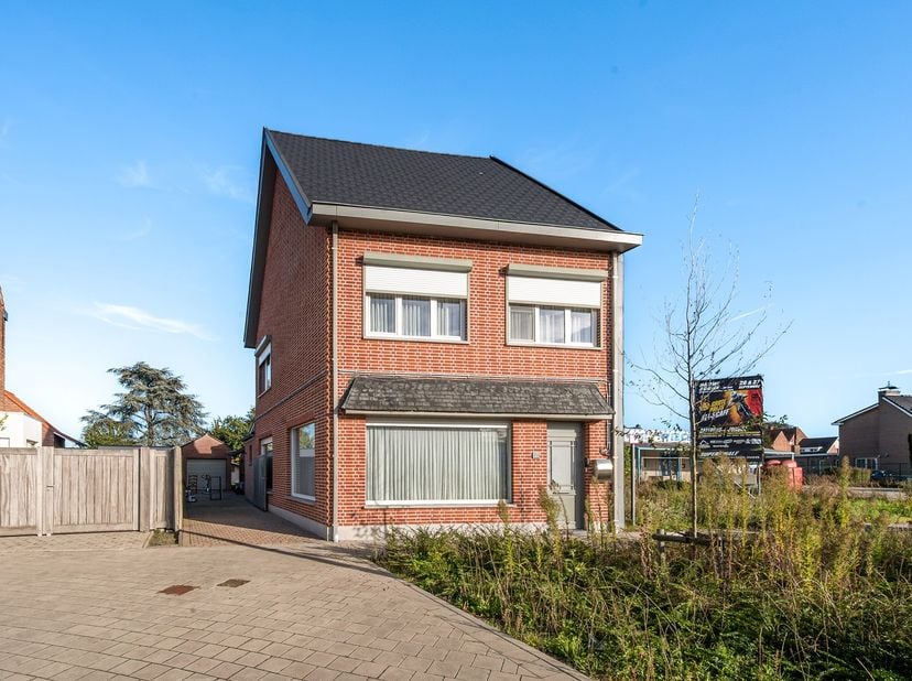 Huis te koop in Heirbaan 231,
                    9220 Hamme