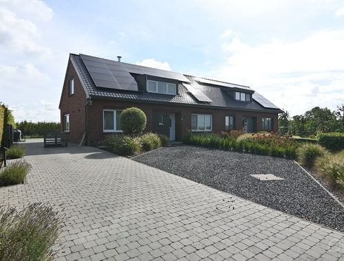                                         Maison unifamiliale à vendre à Hoepertingen, € 390.000
