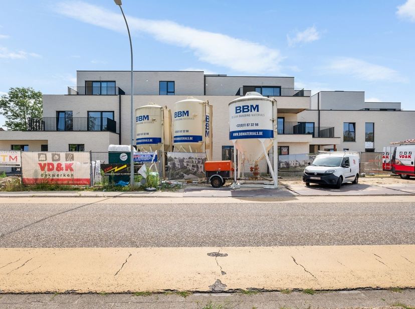 Appartement te koop in Ginderbuiten 222 bus 101,
                    2400 Mol