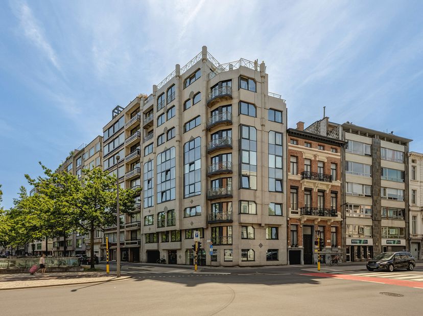 Appartement à vendre
                    à 2018 Antwerpen