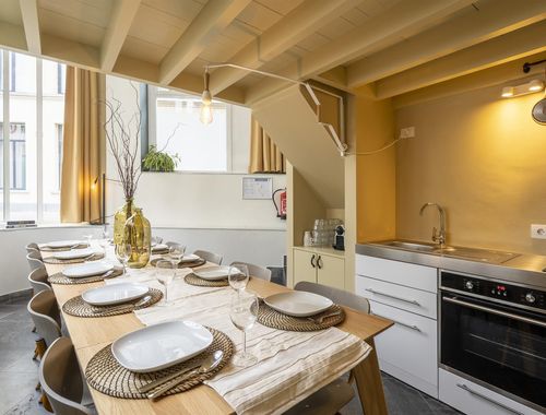                                         Immeuble d'appartements à vendre à Antwerpen, € 795.000
