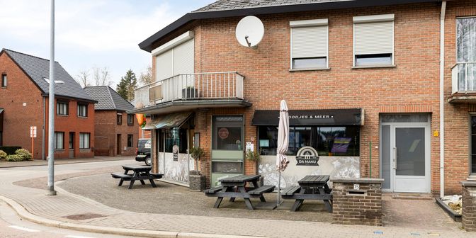 Bien professionnel à vendre à Ringlaan 75, 3900 Overpelt