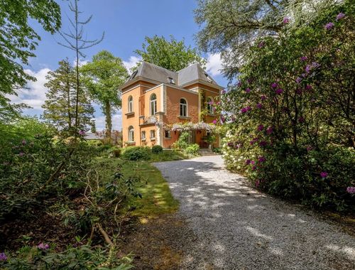                                         Villa à louer à Overijse, € 4.500
