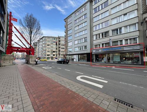                                         Rez-de-chaussée commercial à vendre à Oostende, € 199.000

