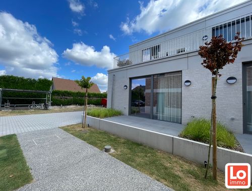                                         Appartement à louer à Lochristi, € 925
