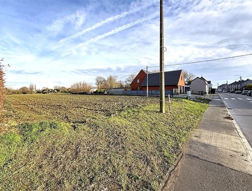                                         Terrain à bâtir à vendre à Evregnies, € 179.000
