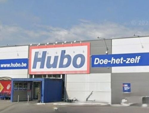                                         Petit magasin à louer à Wilrijk, € 29.486

