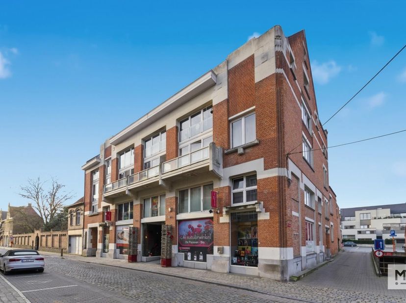 Appartement à vendre à Sint-Jacobsstraat 16,
                    8900 Ieper