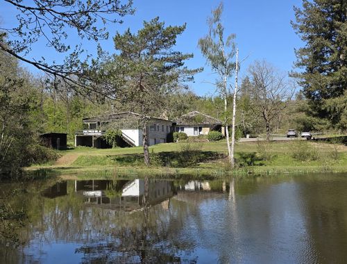                                         Uitzonderlijke woning te koop in Aye, € 1.200.000

