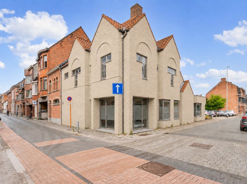 Bedrijfsvastgoed te koop in Kapellestraat 33,
                    9220 Hamme