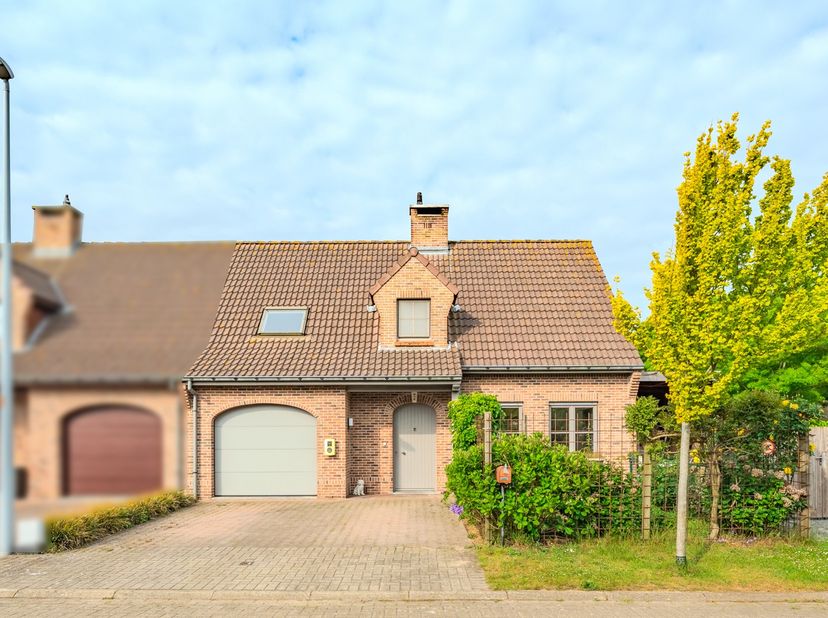Maison à vendre
                    à 8200 Sint-Andries