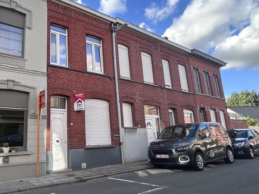 Menin- Maison prêt à l'emploie avec emplacement centraleAtouts: caveemplacement centraleaircomaison rénovéebonne pebIntéresse?: cliquez ici:https://mi