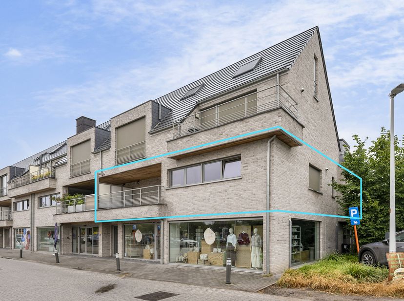 Stijlvol 2-slaapkamerappartement met 2 terrassen, private tuin, staanplaats en berging in hartje Heide<br />
Dit verzorgde en lichtrijk hoekappartemen