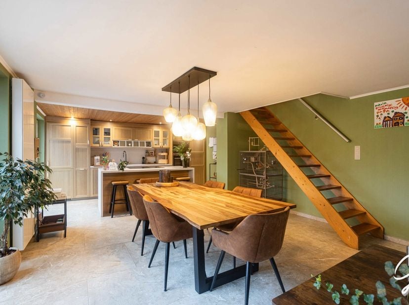 Huis te koop in Hofstraat 2,
                    9340 Wanzele
