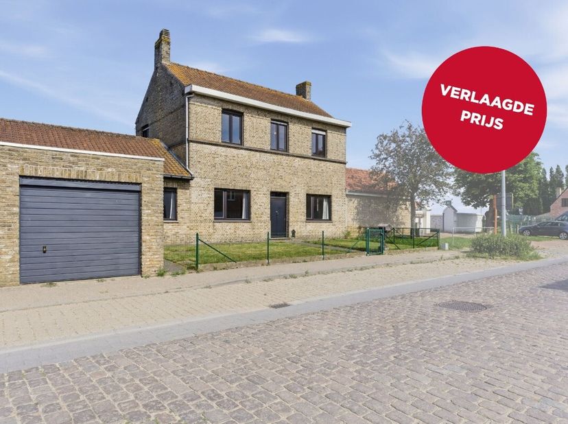 Huis te koop in Groenestraat 35,
                    8691 Izenberge