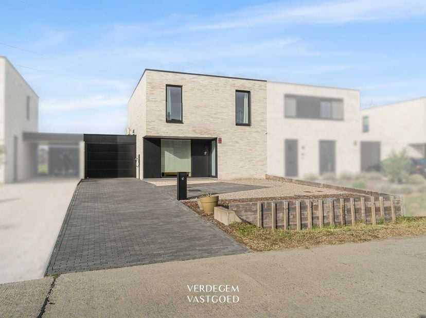 Huis te koop in Maagdekensstraat 47,
                    9940 Evergem